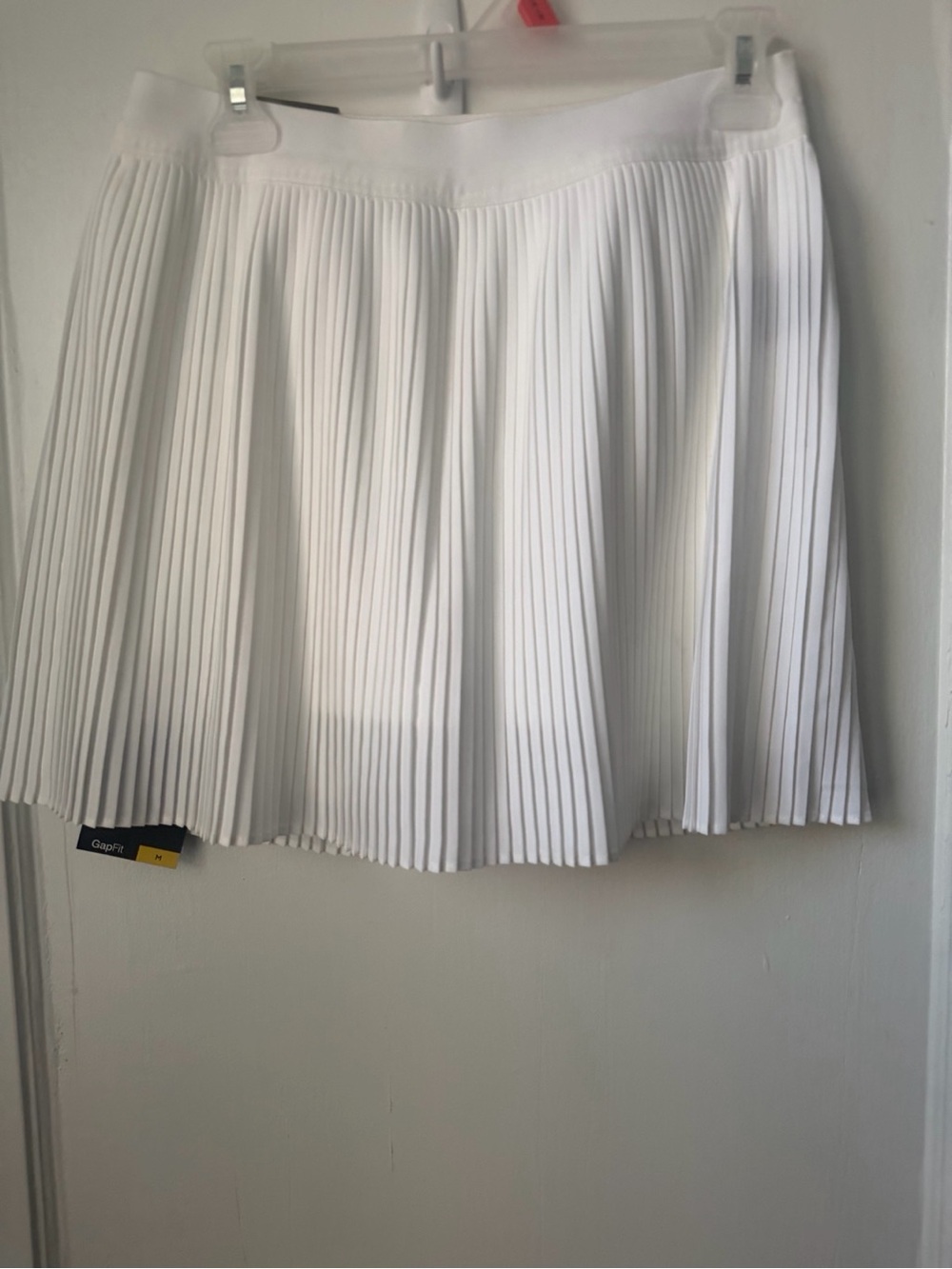 GapFit White Pleated Athletic Skort Size M NWT